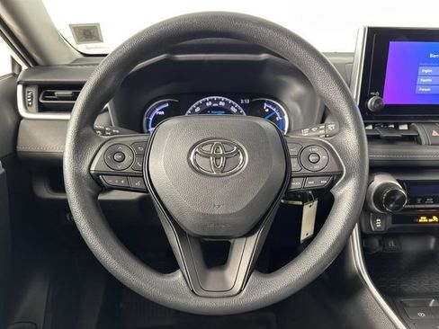 Used 2023 Toyota RAV4 LE image 14