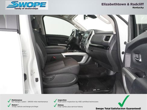 Used 2021 Nissan Titan SV w/ SV Convenience Package image 10