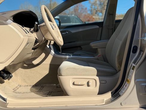 Used 2007 Toyota Avalon Limited image 64