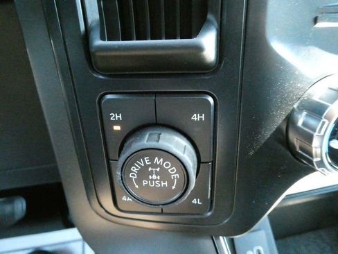 New 2026 Ford F150 Lariat w/ Equipment Group 501A Mid AWD/4WD image 23