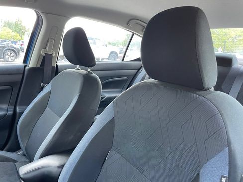 Used 2024 Nissan Versa SV FWD image 23