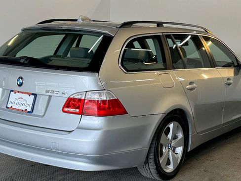 Used 2006 BMW 530xi Wagon AWD/4WD image 6
