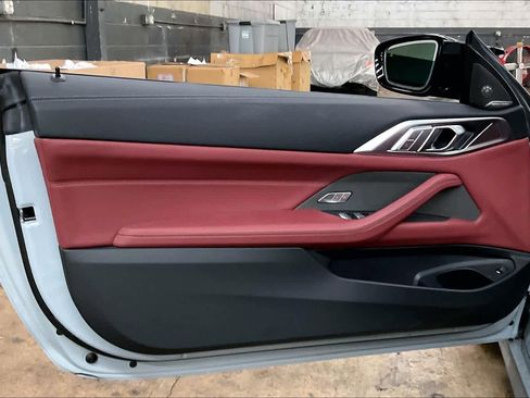 Used 2025 BMW 440i xDrive Convertible w/ Premium Package image 24