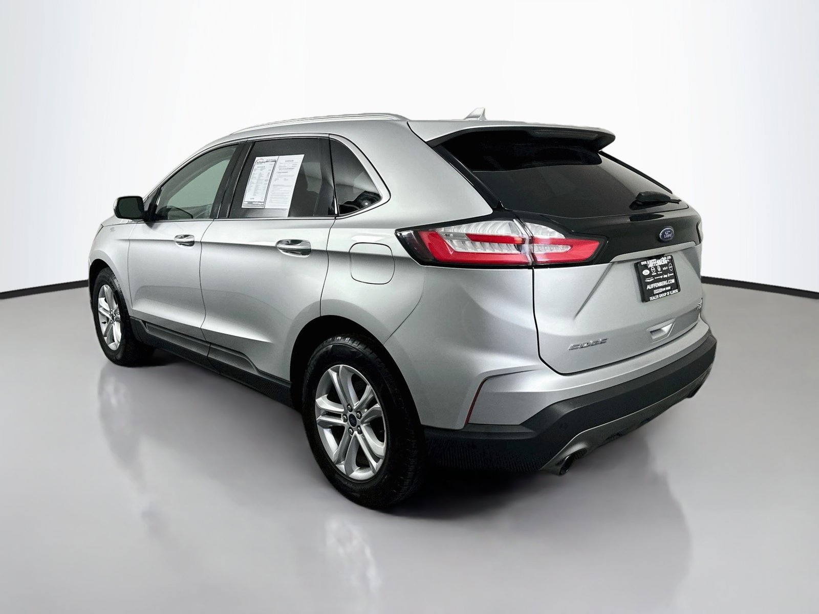 Used 2019 Ford Edge SEL w/ Equipment Group 201A AWD/4WD image 5