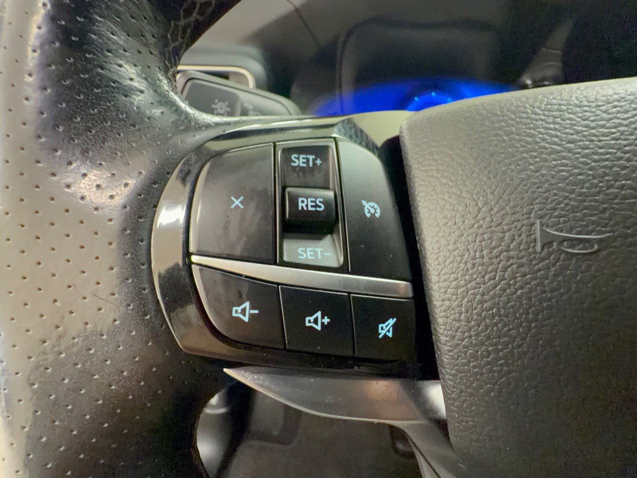 Certified 2022 Ford Explorer ST w/ ST Street Pack RWD image 18