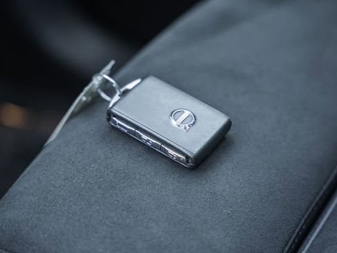 Used 2023 Volvo C40 P8 Recharge Ultimate AWD/4WD image 45