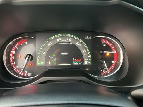 Used 2025 Toyota RAV4 LE image 25