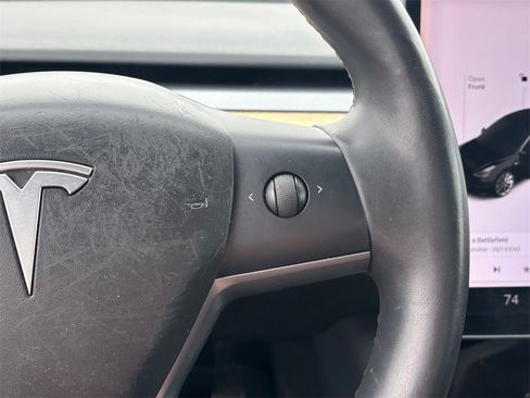 Used 2018 Tesla Model 3 Mid Range image 12