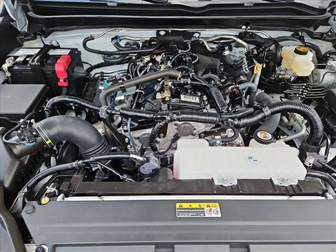 Used 2025 Toyota Tacoma SR5 AWD/4WD image 22