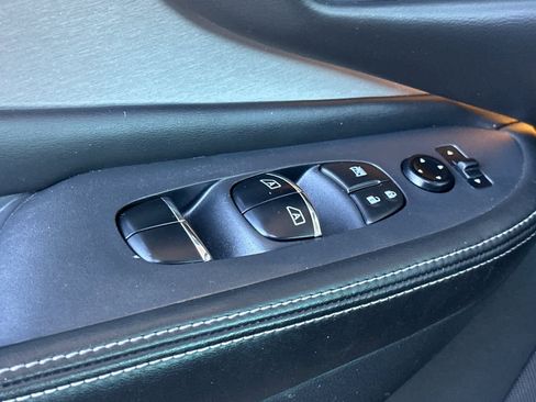 Used 2019 Nissan Murano SL w/ Cargo Package AWD/4WD image 13