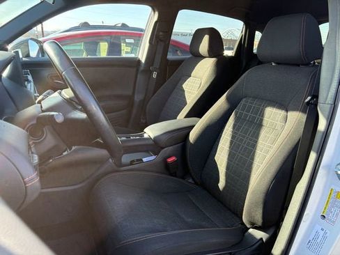 Used 2023 Honda HR-V Sport image 6