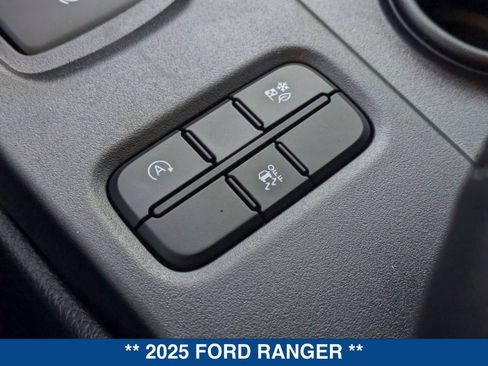 New 2025 Ford Ranger XLT w/ Trailer Tow Package RWD image 32