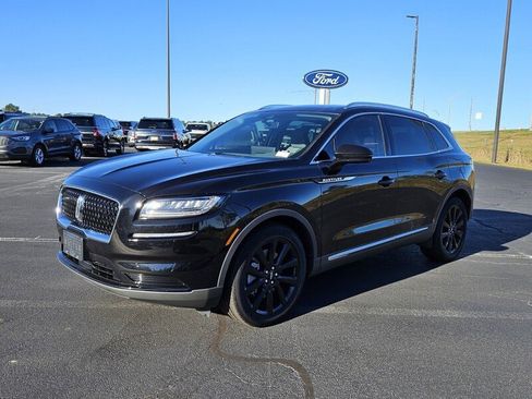 Used 2023 Lincoln Nautilus Reserve w/ Monochromatic Package image 3