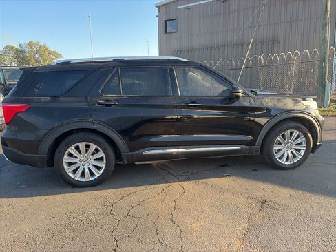 Used 2020 Ford Explorer Limited image 8