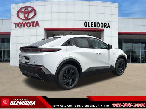 New 2026 Toyota C-HR AWD/4WD image 11