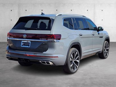 New 2025 Volkswagen Atlas SEL Premium R-Line