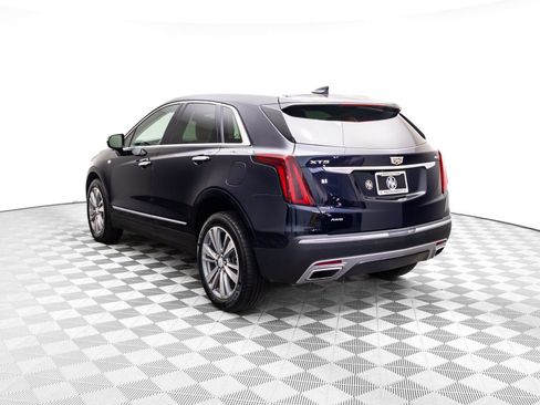 Certified 2022 Cadillac XT5 Premium Luxury w/ LPO, Floor Liner Package image 6