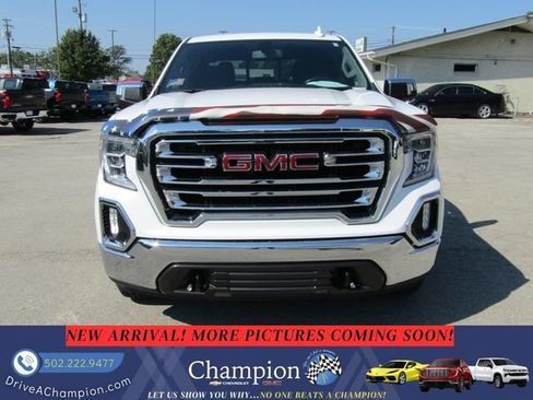 Used 2020 GMC Sierra 1500 SLT w/ SLT Premium Package AWD/4WD image 2