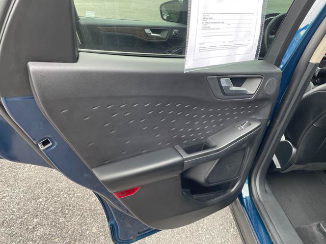 Used 2020 Ford Escape Titanium AWD/4WD image 20