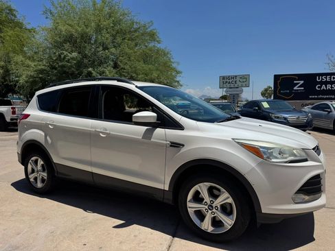 Used 2013 Ford Escape SE FWD image 5