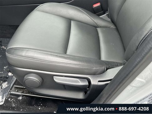 Used 2025 MAZDA CX-30 AWD 2.5 S w/ Select Sport Pkg image 17