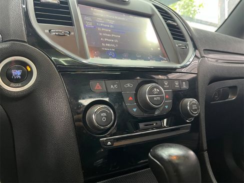 Used 2014 Chrysler 300 S image 16