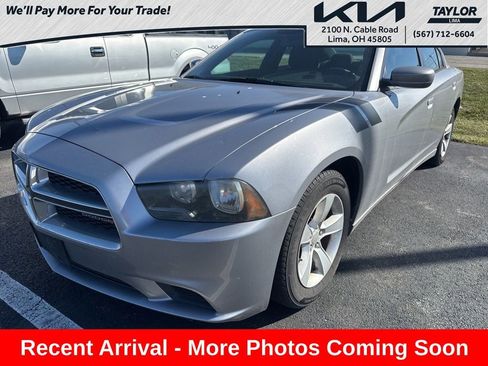 Used 2014 Dodge Charger SE image 1