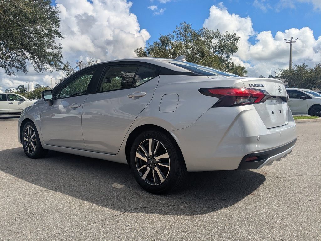 Used 2025 Nissan Versa SV FWD image 6