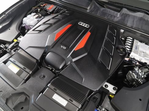 Used 2024 Audi SQ8 Premium Plus image 25