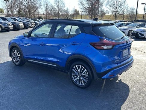 Used 2023 Nissan Kicks SR w/ SR Premium Package image 6