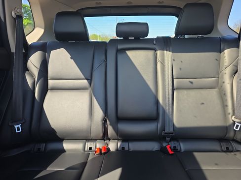 Used 2023 Nissan Rogue SV w/ SV Premium Package AWD/4WD image 19