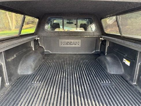 Used 2015 Nissan Frontier SV image 23