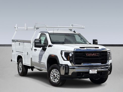 New 2026 GMC Sierra 2500 Pro w/ Convenience Package AWD/4WD image 1