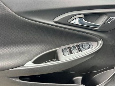 Used 2023 Chevrolet Malibu LT FWD image 14