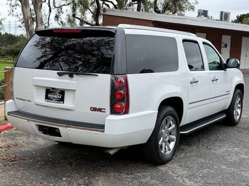 Used 2013 GMC Yukon XL Denali image 19