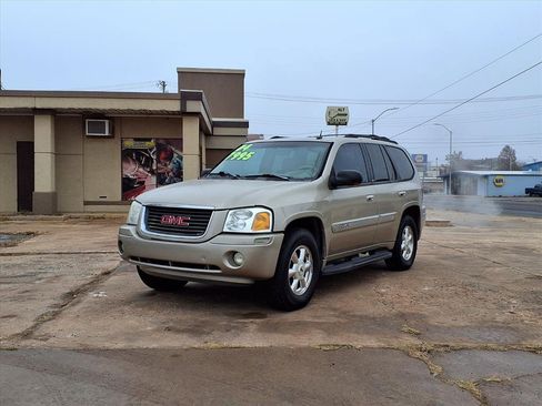 Used 2004 GMC Envoy SLT image 1