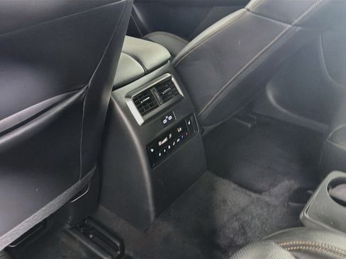 Used 2024 MAZDA CX-90 Plug-In Hybrid w/ Premium Plus AWD/4WD image 30