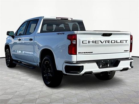 Used 2023 Chevrolet Silverado 1500 RST w/ Redline Edition image 4