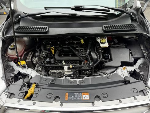 Used 2019 Ford Escape SE AWD/4WD image 28