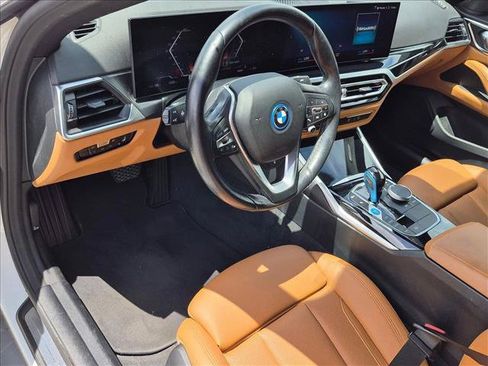 Used 2023 BMW i4 eDrive40 w/ Premium Package RWD image 3