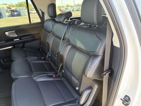 New 2026 Ford Expedition Max Platinum w/ Driver's Package AWD/4WD image 17