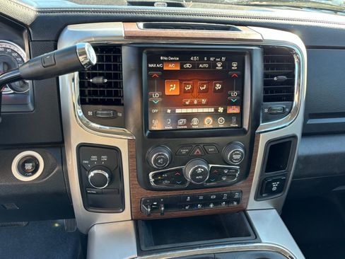 Used 2017 RAM 2500 Laramie AWD/4WD image 16