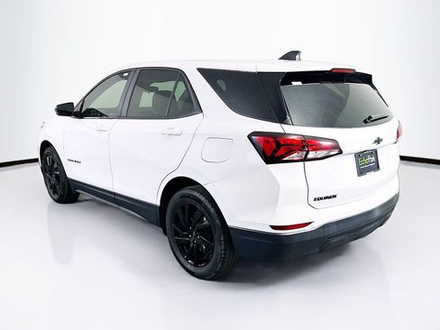 Used 2023 Chevrolet Equinox LS w/ LS Convenience Package FWD image 5