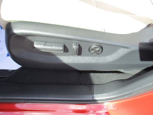 Certified 2019 Honda CR-V EX-L image 16