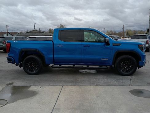 Used 2024 GMC Sierra 1500 Elevation AWD/4WD image 5