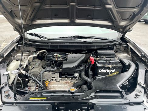 Used 2013 Nissan Rogue SV image 19