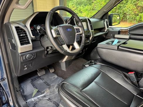 Used 2019 Ford F150 Lariat w/ Trailer Tow Package AWD/4WD image 13
