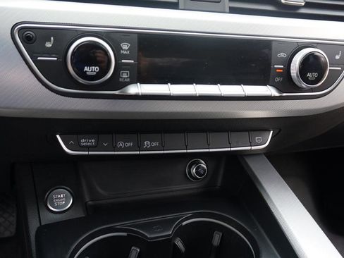 Used 2017 Audi A4 2.0T Premium image 17