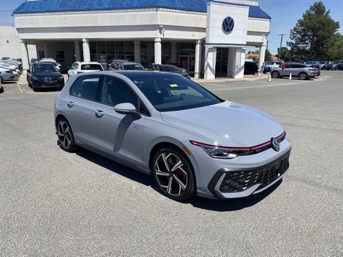 New 2026 Volkswagen GTI SE FWD image 1