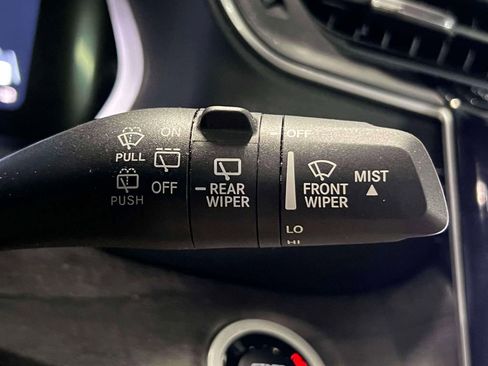 Used 2023 Jeep Grand Cherokee Limited w/ Luxury Tech Group II image 27